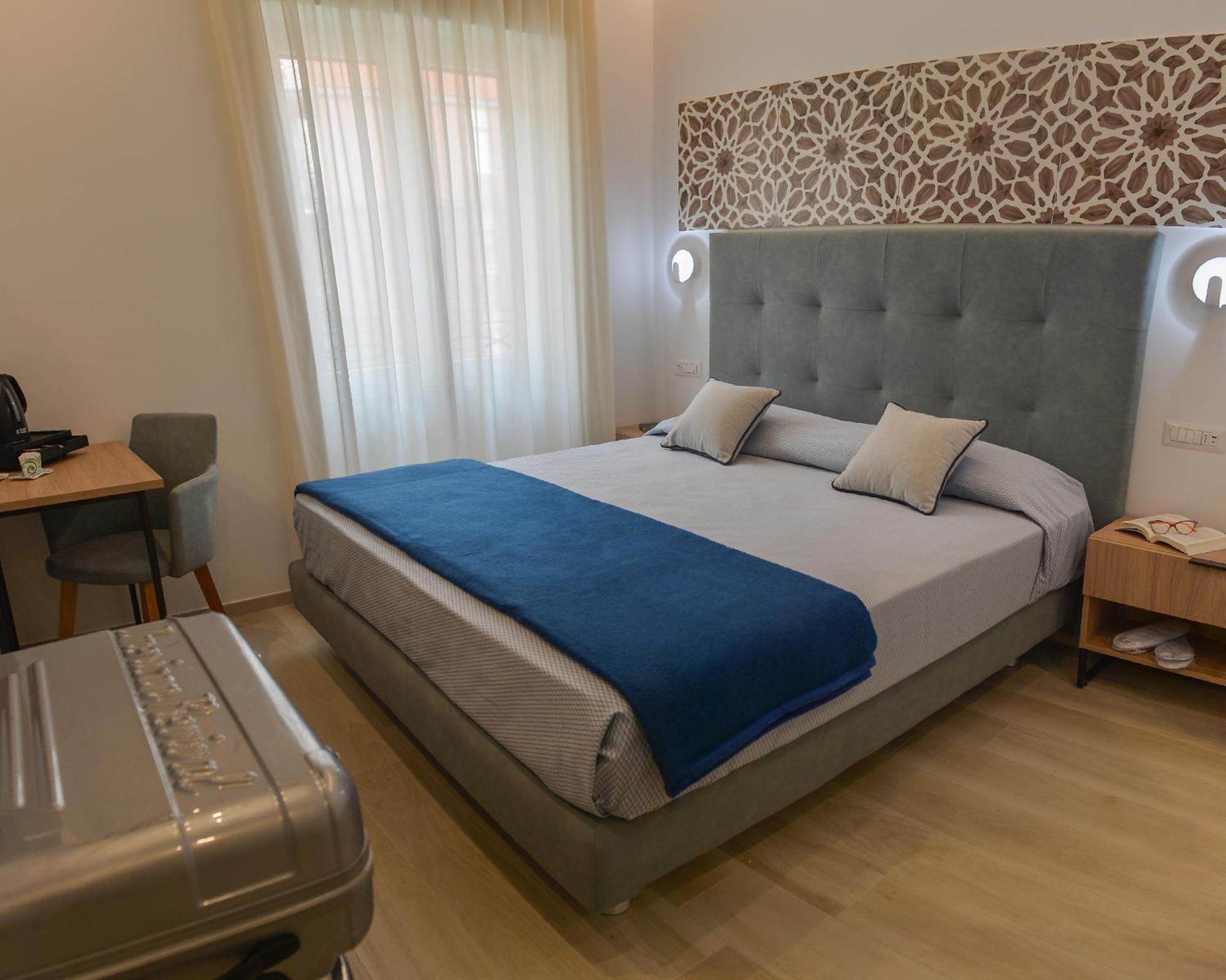 Charming Rooms Amalfi Coast Maiori Exterior photo
